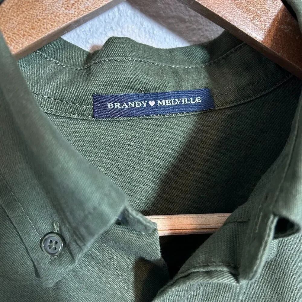 Brandy Melville Stephanie Cargo Shirt Jacket Shacket Army Green Oversized OS - Picture 7 of 9